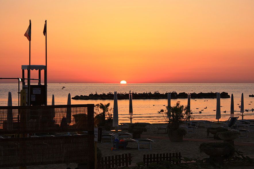 Tramonto al Camping Village Marinella
