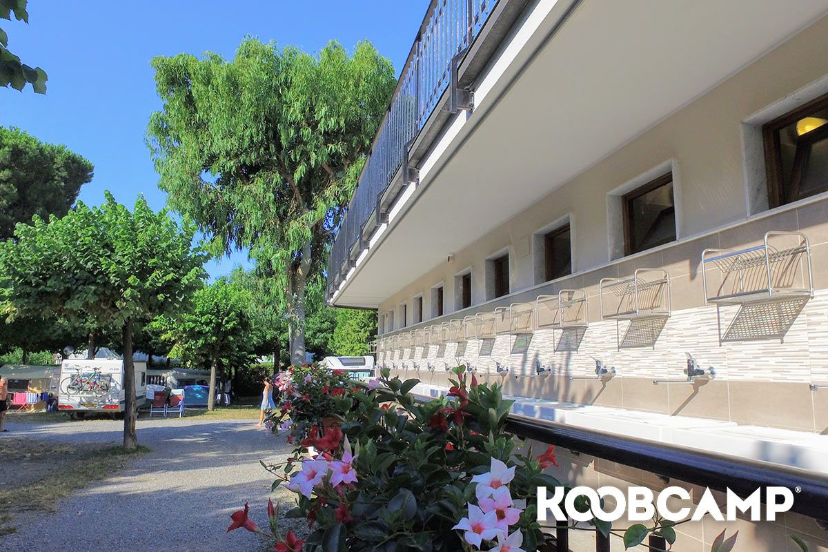 Camping Baciccia Ceriale, Camping Liguria, Savona, image size:1200x800